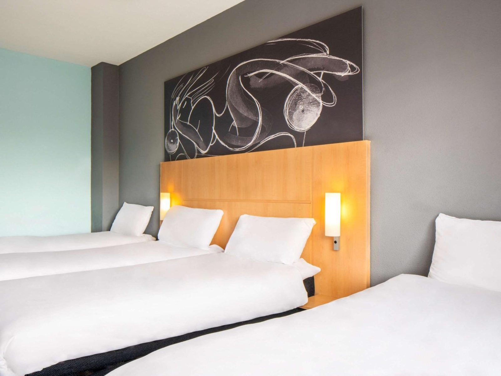 ibis Styles York Centre — photo 6