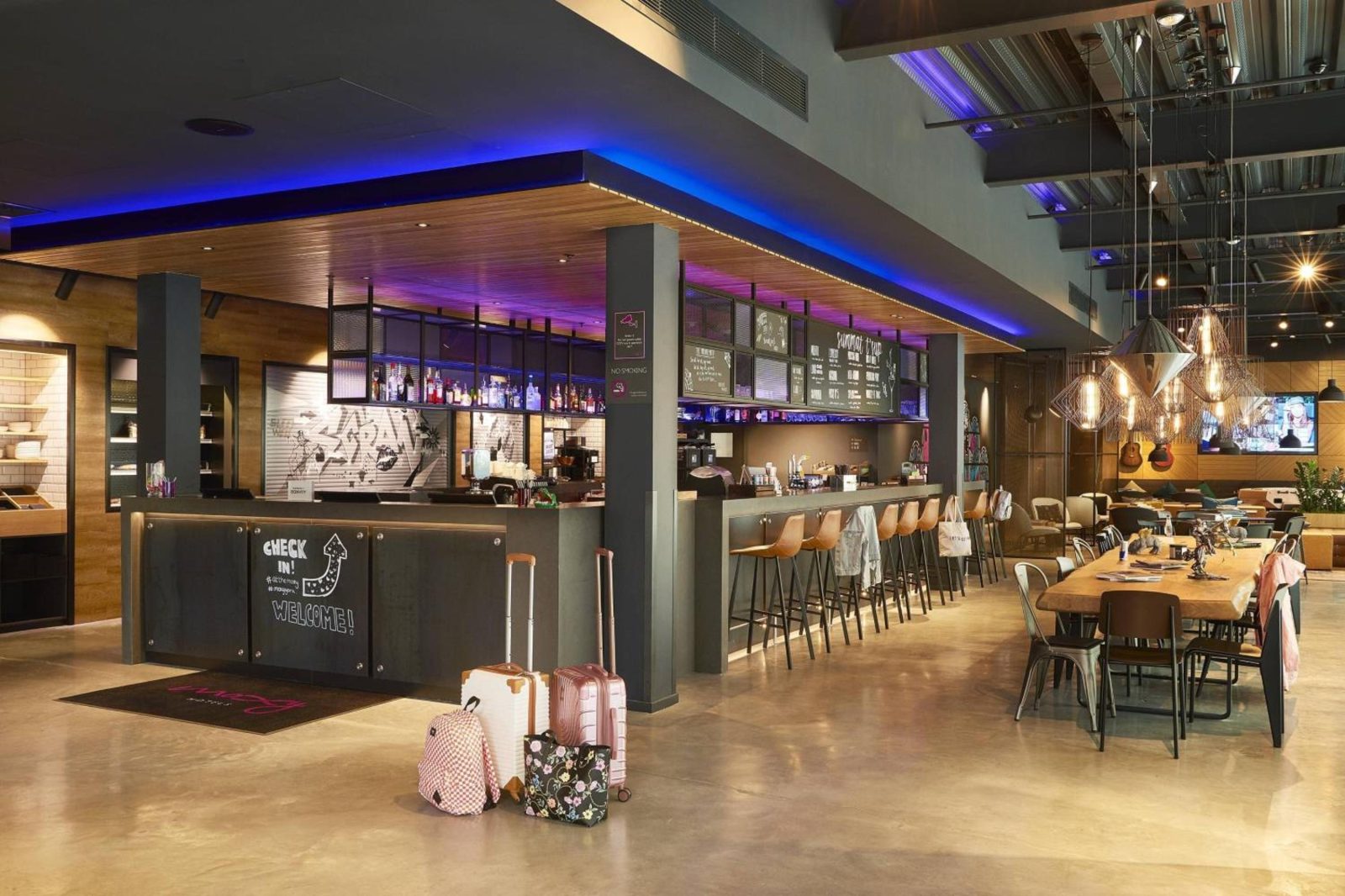 Moxy York — photo 3
