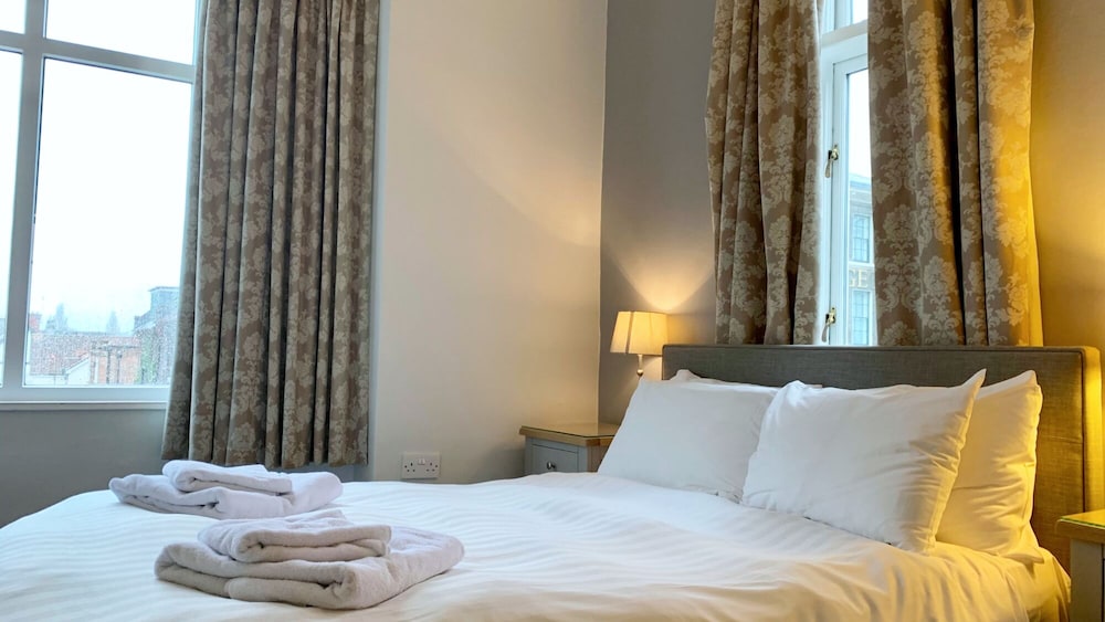 The Crescent Guest House — photo 4