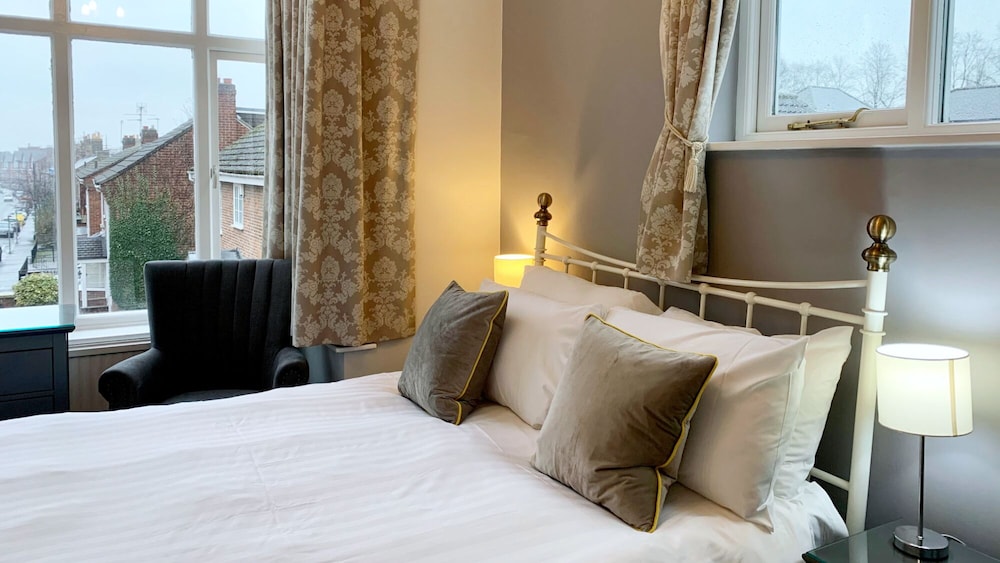The Crescent Guest House — photo 7